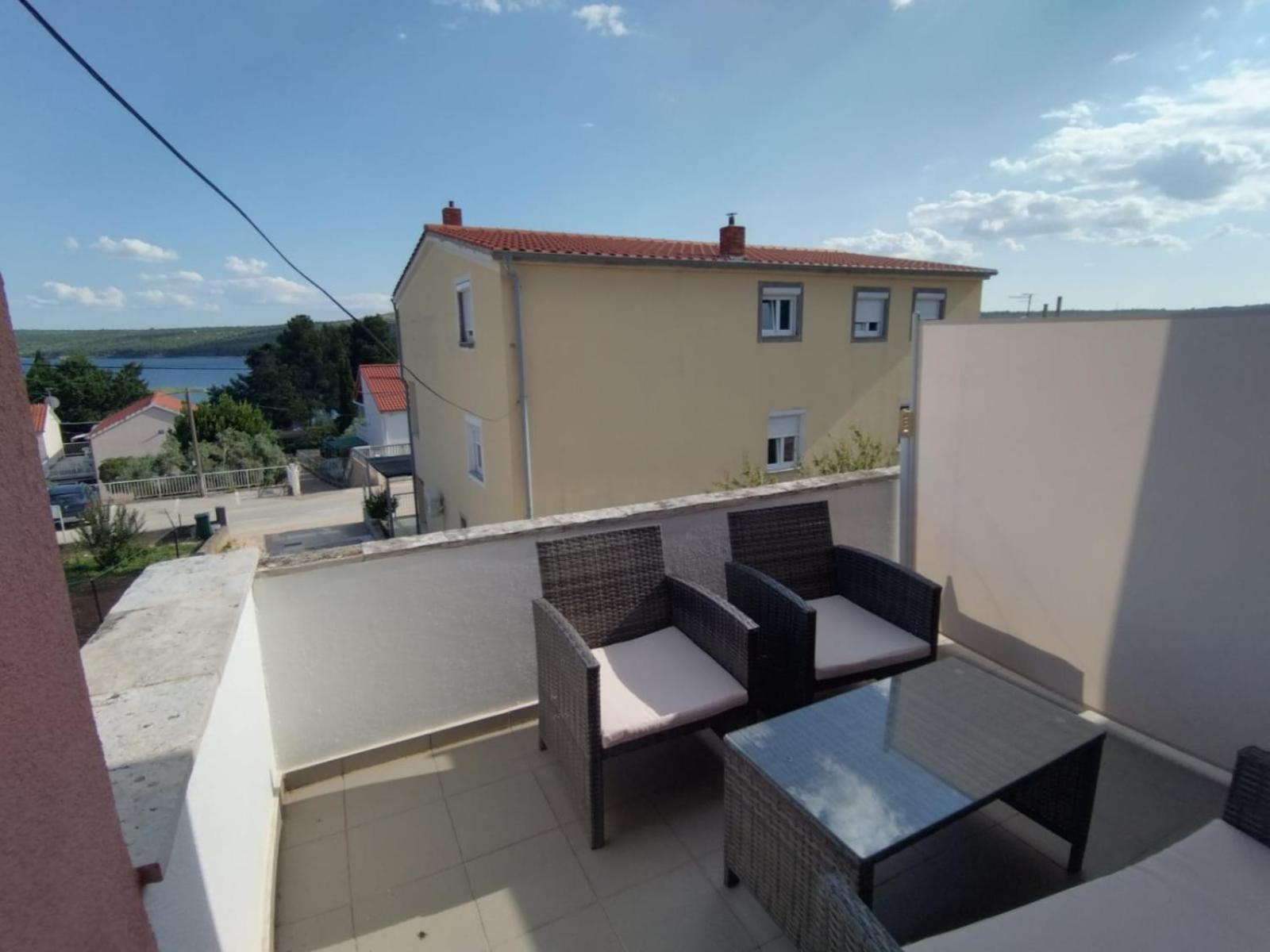 Apartments Vuk Posedarje Exterior photo