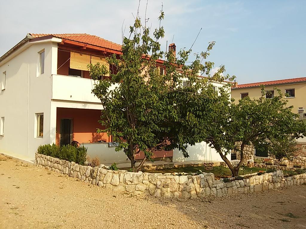 Apartments Vuk Posedarje Exterior photo